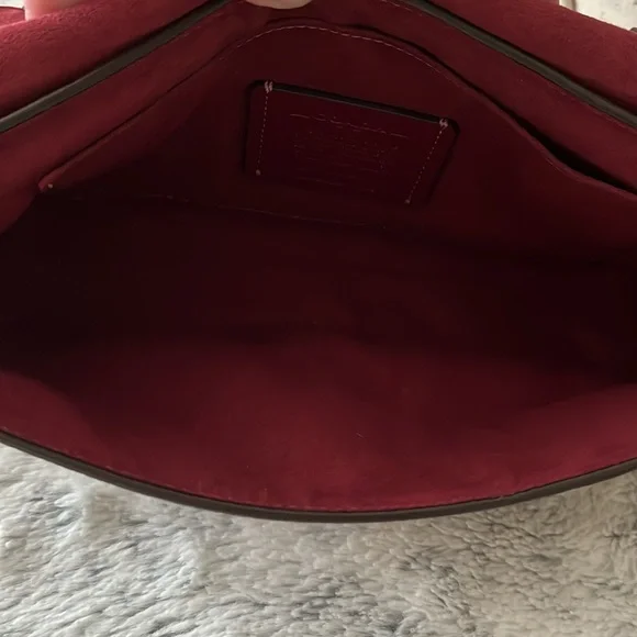 Coach Beige Leather Shoulder Bag with Gold Accents - Picture 11 of 15